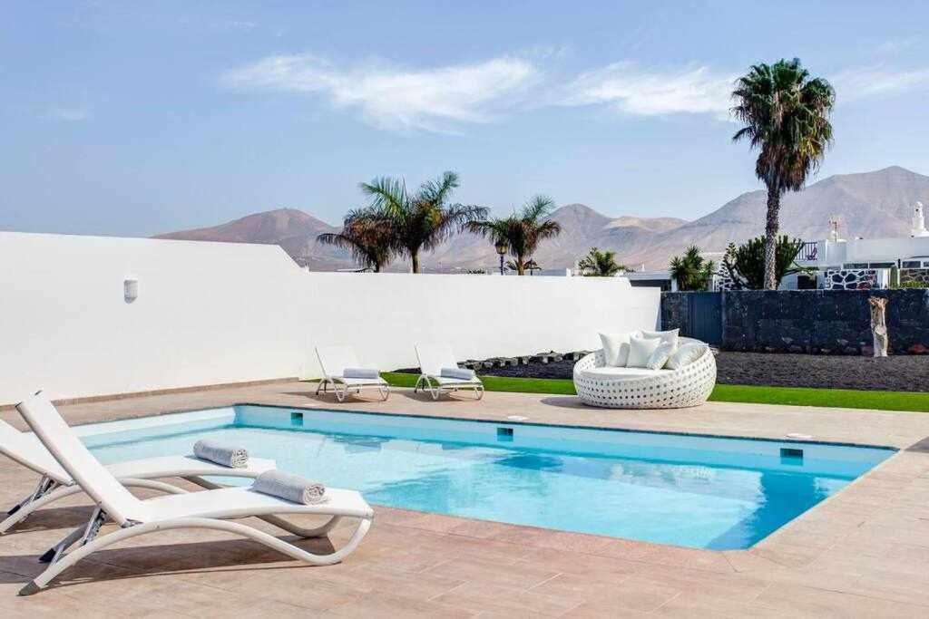 Homu Bianca Fantastica Villa Con Piscina Privad Playa Blanca  Exterior photo